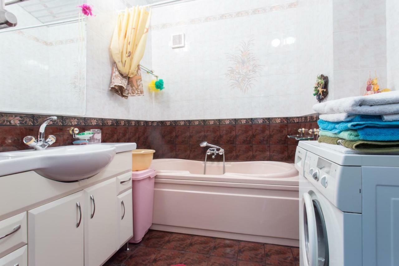 Apartment In The Center Of خاركيف المظهر الخارجي الصورة
