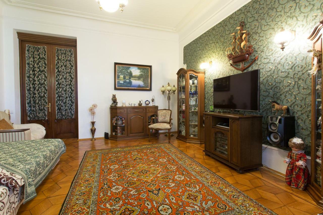 Apartment In The Center Of خاركيف المظهر الخارجي الصورة