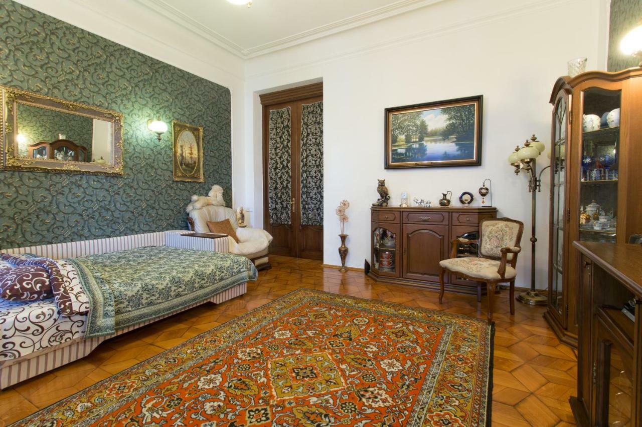 Apartment In The Center Of خاركيف المظهر الخارجي الصورة